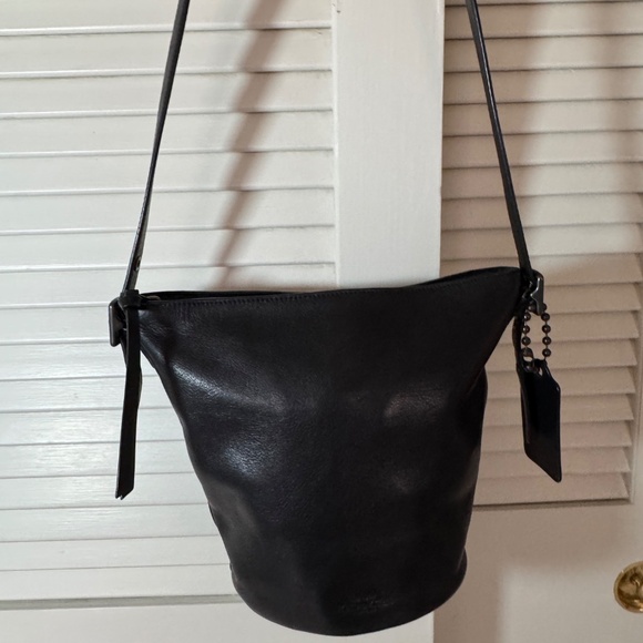 Coach Bleeker small mini duffle bag in black glove tanned leather. #D1481-32281. - Picture 10 of 11